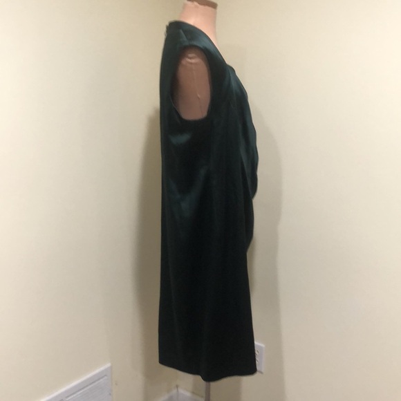 Tahari Sheath Dress Size 14W Dark Forest Green Ruched Side - Picture 4 of 9
